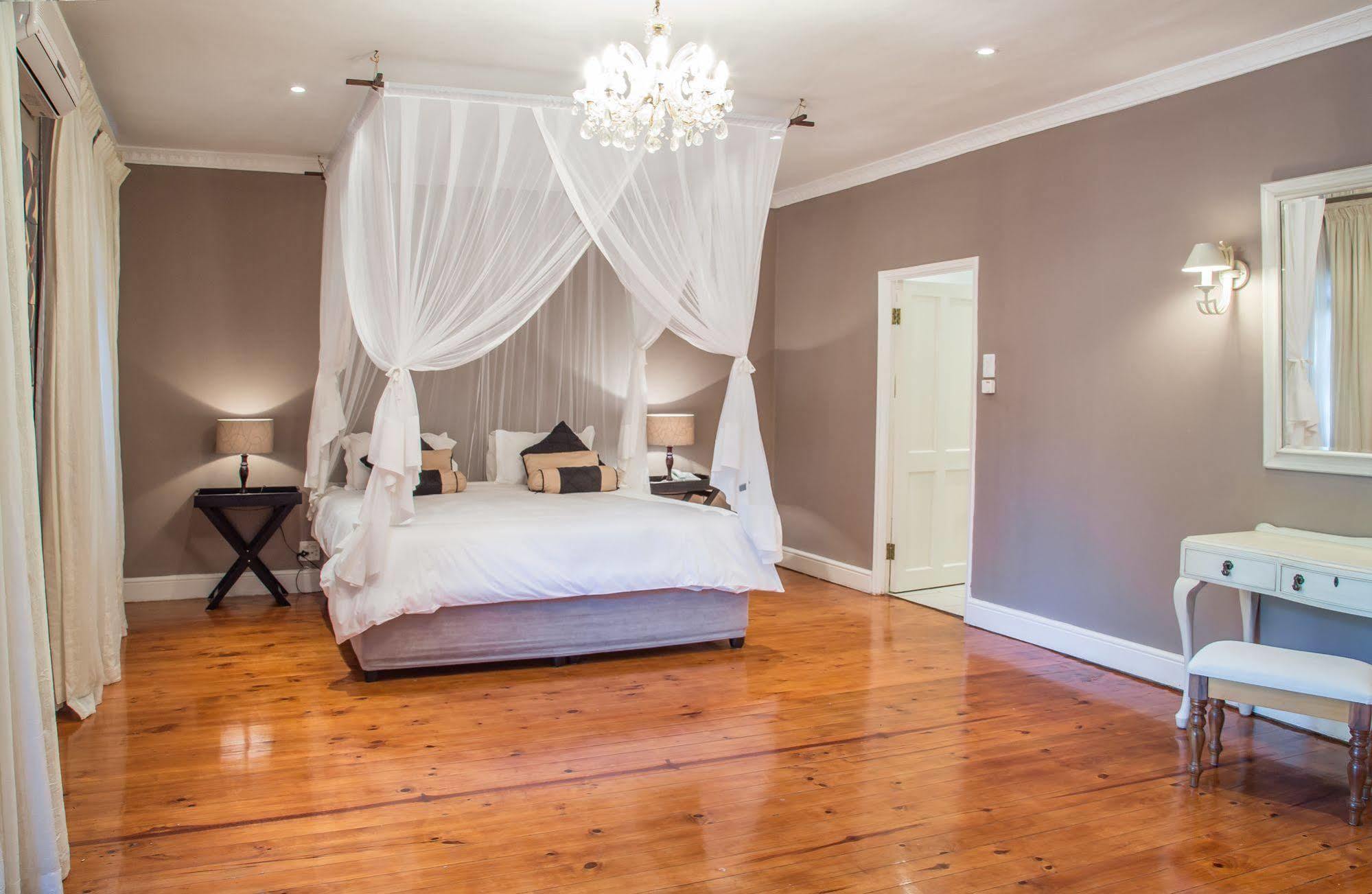 Willowbrook Country house Cape Town